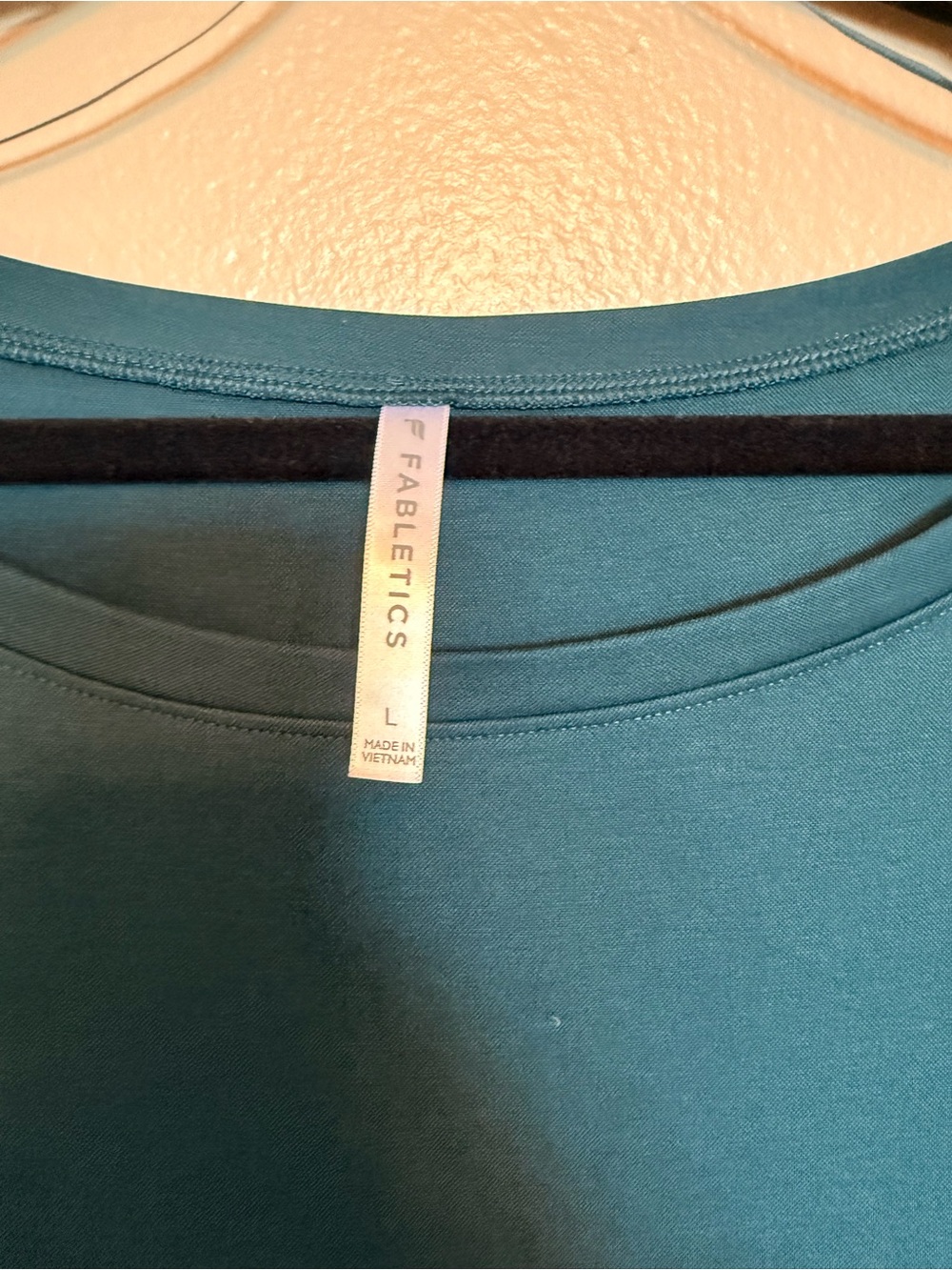 Fabletics Teal Short Sleeve Crewneck Tee
